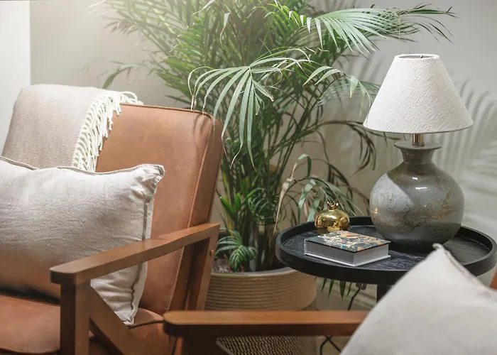Ocean City Stylish Top Floor Flat